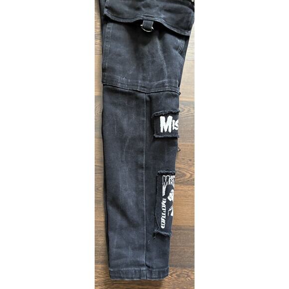 NEW Hot Topic Misfits x Social Collision Jeans - 34x32- Black Patch Grunge Punk - Picture 3 of 16